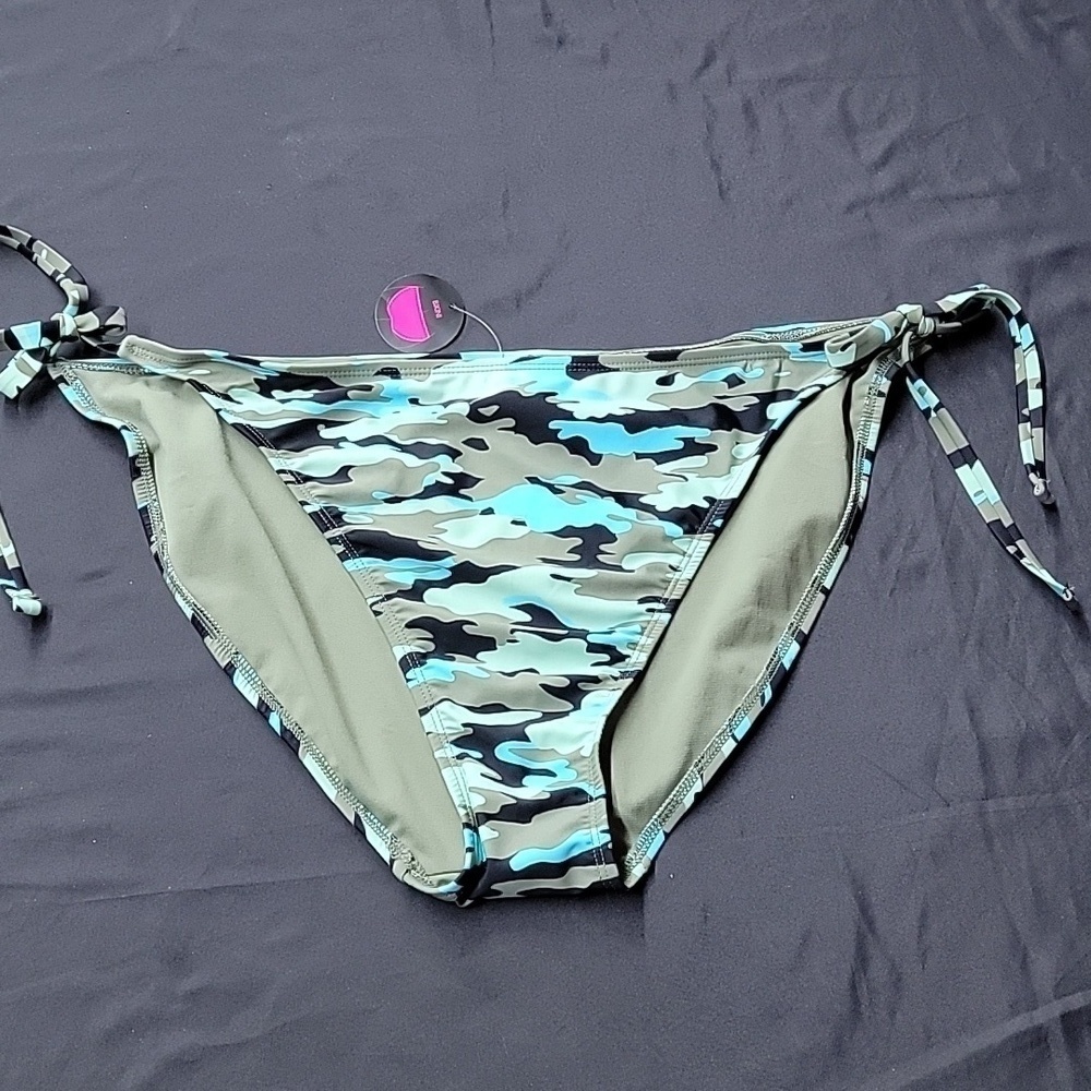 🌈NWT No Boundaries Camo Printed Side Tie Bikini Bottom Size 3X